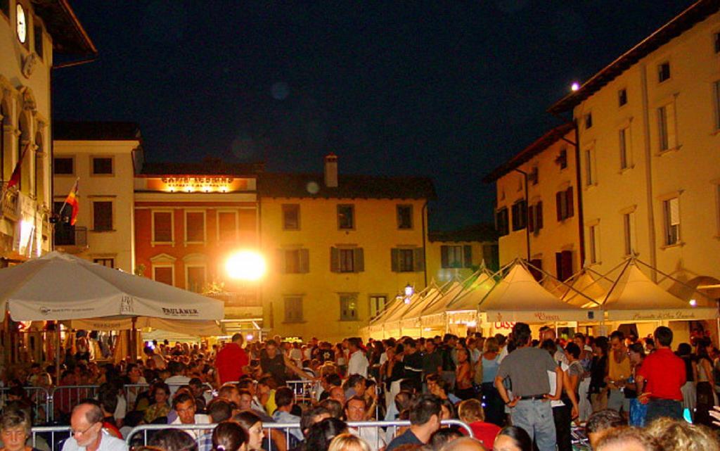 Appartement Squisleep à San Daniele del Friuli Extérieur photo